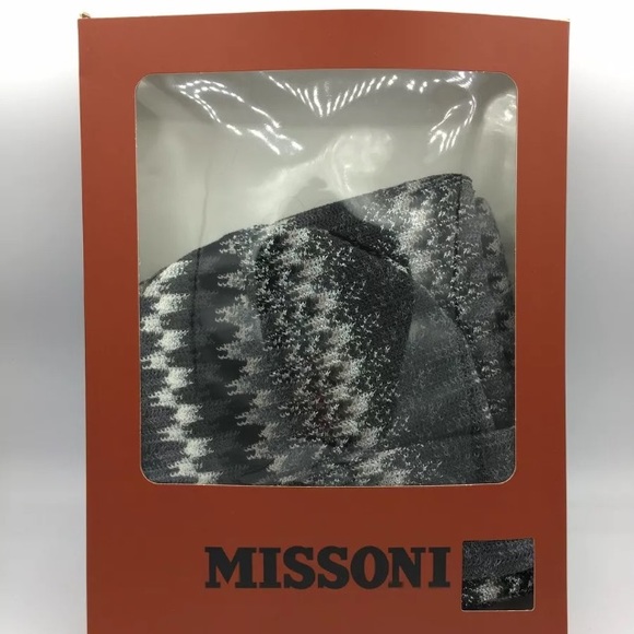NWT MISSONI SCARF AND HAT SET $320 Multicolor - Picture 2 of 8